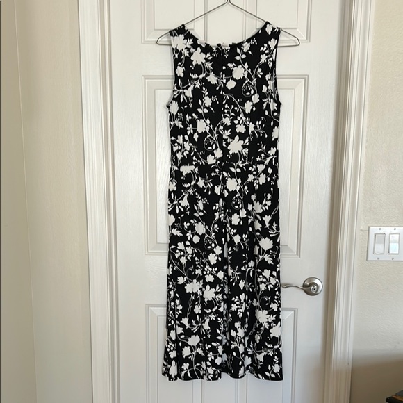 Talbots Black and White Flower Pattern Sleeveless Midi SundressSz M - Picture 5 of 11
